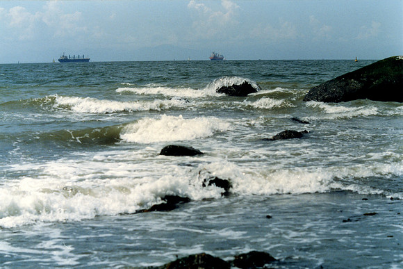 SS052-0025.jpg