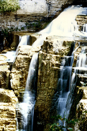 SS052-0024.jpg