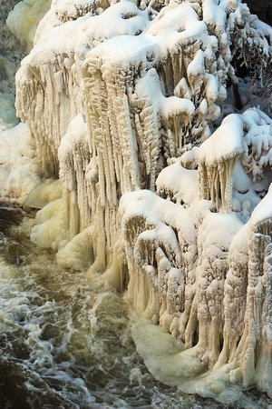 SS05202-0027.jpg