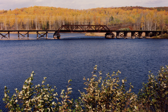 SS052-0002.jpg